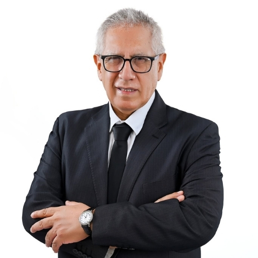 Dr. René Heredia